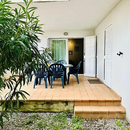 3277 Platja 6 112 , En 1ª Linea De Playa, La Mas Espaciosa De Roses. Disfrutara Del Olor Del Mar, De La Arena Bajo Sus Pies, Del Aire. . . - Es-258-17